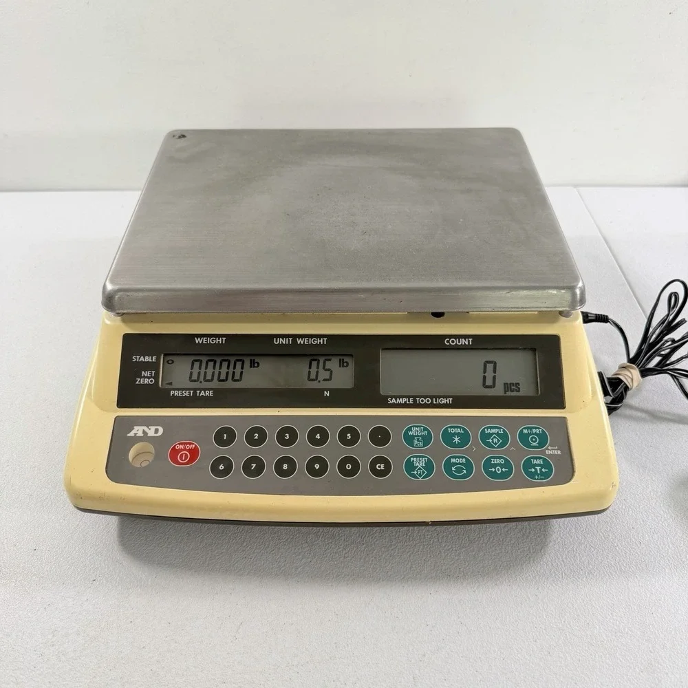 A&D HC-6KB Precision Counting Scale 12lb X 0.002lb 6kg X 0.001kg W/ Cord TESTED